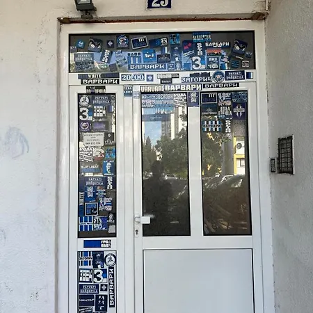 Large Centre Apartman *